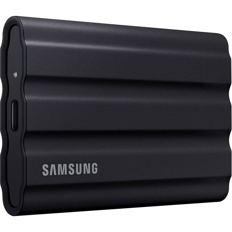 SSD накопичувач Samsung T7 Shield 2 TB Black ― ForActive