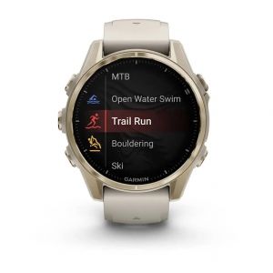 Garmin Fenix 8 43мм AMOLED Sapphire Soft Gold з Fog Gray/Dark Sandstone силіконовим ремінцем