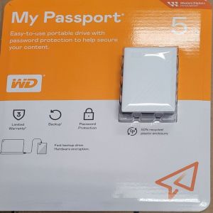 Жорсткий диск WD My Passport 5 TB White